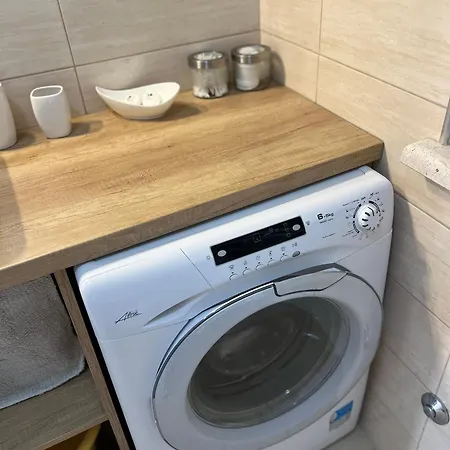 Apartments Romano בית הארחה